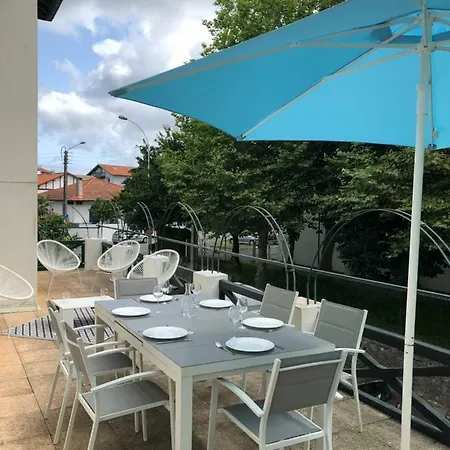 Hotel Ambassade De Bourgogne *