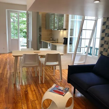 Ambassade De Bourgogne