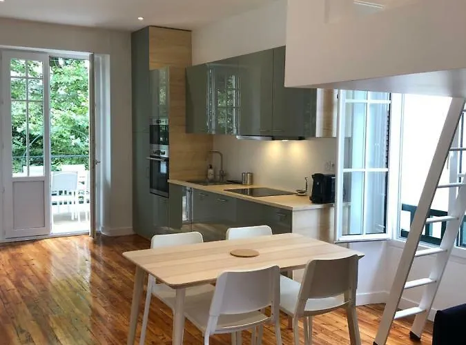 Ambassade De Bourgogne